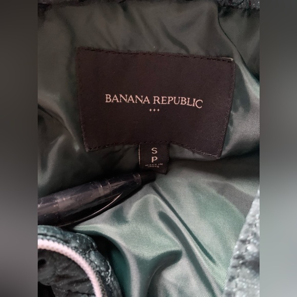 Banana Republic Quilted Slim Puffer Vest Forrest Green Small - Picture 5 of 5